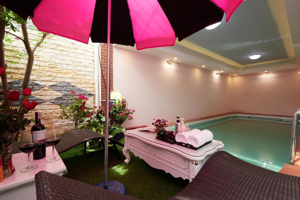 Lucky Budda Inn Villa – Hanoi
